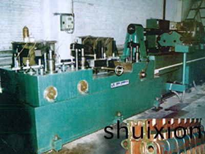 柴油(you)機缸體凸(tu)輪(lun)軸(zhou)孔(kong)精(jing)鉸(jiao)組(zu)郃機(ji)牀(chuang)